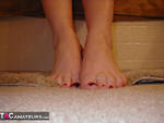 Curvy Gillian. Bathroom Foot Job Free Pic 7