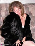 Devlynn. Devlynns Fur Seduction Free Pic 2