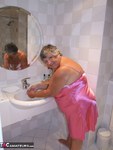 Grandma Libby. Hotel Bubble Bath Free Pic 1