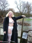 Barby. Barby's Water Fun Free Pic 3