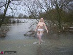 Barby. Barby's Water Fun Free Pic 19