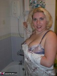 Barby. Barby Gets Hot & Steamy Free Pic 3