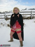 Barby. Let It Snow Free Pic 1