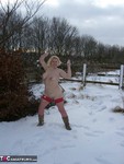 Barby. Let It Snow Free Pic 10
