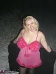 Barby. Barby Playing In The Snow Free Pic 3