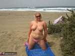 Barby. Barby's Winter Sunshine Free Pic 10