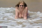 SpeedyBee. Playing Naked In The Surf Free Pic 9