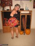 Girdle Goddess. Frisky in the fall Free Pic 2