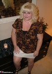 Taffy Spanx. Relaxing Free Pic 7