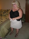 Taffy Spanx. Relaxing Free Pic 10