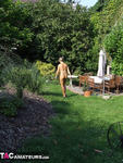 Nude Chrissy. Nude Gardenwork Free Pic 1