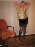 Girdle Goddess. Glittering In Gold Free Pic 7