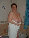 Kinky Carol. Lovely Bathtime !! Free Pic 20