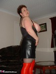 Kinky Carol. Thigh Boots Free Pic 7