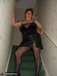 Kinky Carol. On The Stairs Free Pic 1