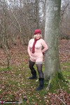 Barby. Barby's Winter Woodland Walk Free Pic 20