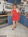 Caro. Wooden Spoon & Courgette Free Pic 6