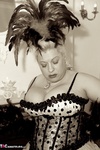Gina George. Burlesque Free Pic 3
