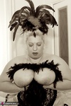 Gina George. Burlesque Free Pic 15