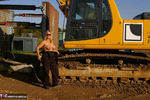 Nude Chrissy. The Excavator Free Pic 5