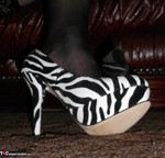 ValGasmic Exposed. Zebra Shoes Free Pic 18