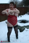 Kinky Carol. Snow Free Pic 12
