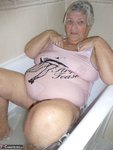 Grandma Libby. Bath Time Free Pic 12