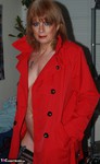 Dimonty. Red Coat Free Pic 18