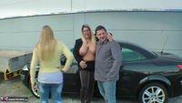 Sweet Susi. Auto Mechanic Outdoor 3 Some Free Pic 3