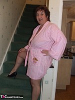 Kinky Carol. Pink Dressing Gown With Black Nightie Pt1 Free Pic 2