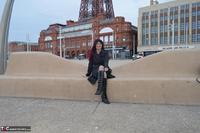 Barby Slut. Barby Does Blackpool Free Pic 1