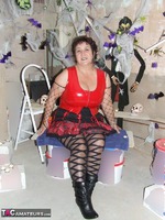 Kinky Carol. Halloween Black & Red PVC Free Pic 2