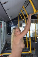 Sweet Susi. Naked On The Bus Free Pic 7