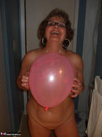 Busty Bliss. Balloons Boobs Bath & Boy Toy Free Pic 1