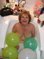 Busty Bliss. Balloons Boobs Bath & Boy Toy Free Pic 17