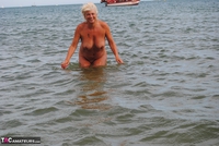 Dimonty. Naked In The Sea Free Pic 7