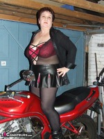 Kinky Carol. Biker Chick Pt1 Free Pic 12