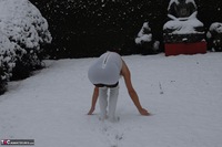 Kyras Nylons. Kyra In The Snow Free Pic 2
