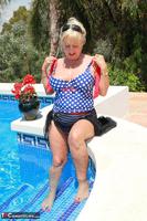 LornaBlu. Skinny Dipping Free Pic 2