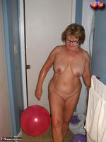 Busty Bliss. Big Boob Balloons & Bath Free Pic 6