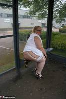 Lexie Cummings. Lexie & Her Tail In The Bus Shelter Free Pic 10