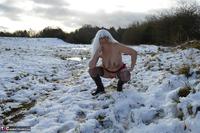 Barby Slut. Barby In The Snow Free Pic 14