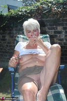 Dimonty. Sunning In The Park Free Pic 2