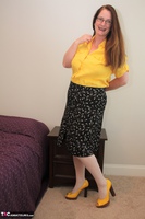 Missy. My Business Clothes Free Pic 1