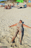 Sweet Susi. In The Sand On The Beach Free Pic 2