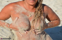 Sweet Susi. In The Sand On The Beach Free Pic 10