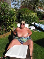 Chrissy UK. Eighties Fun In The Garden Free Pic 12
