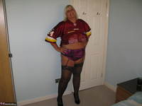 Chrissy UK. Washington Redskins Fan Free Pic 7