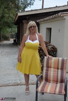 Melody. Yellow Dress Free Pic 2