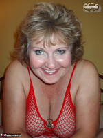 Busty Bliss. Fire Red Hot Stocking Baby Free Pic 12